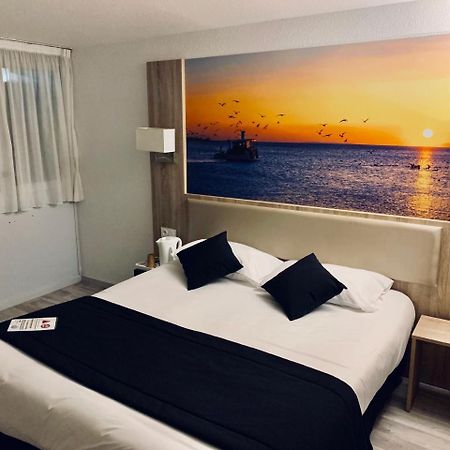 Saint-Martin-des-Champs  Brit Hotel Confort Morlaix מראה חיצוני תמונה