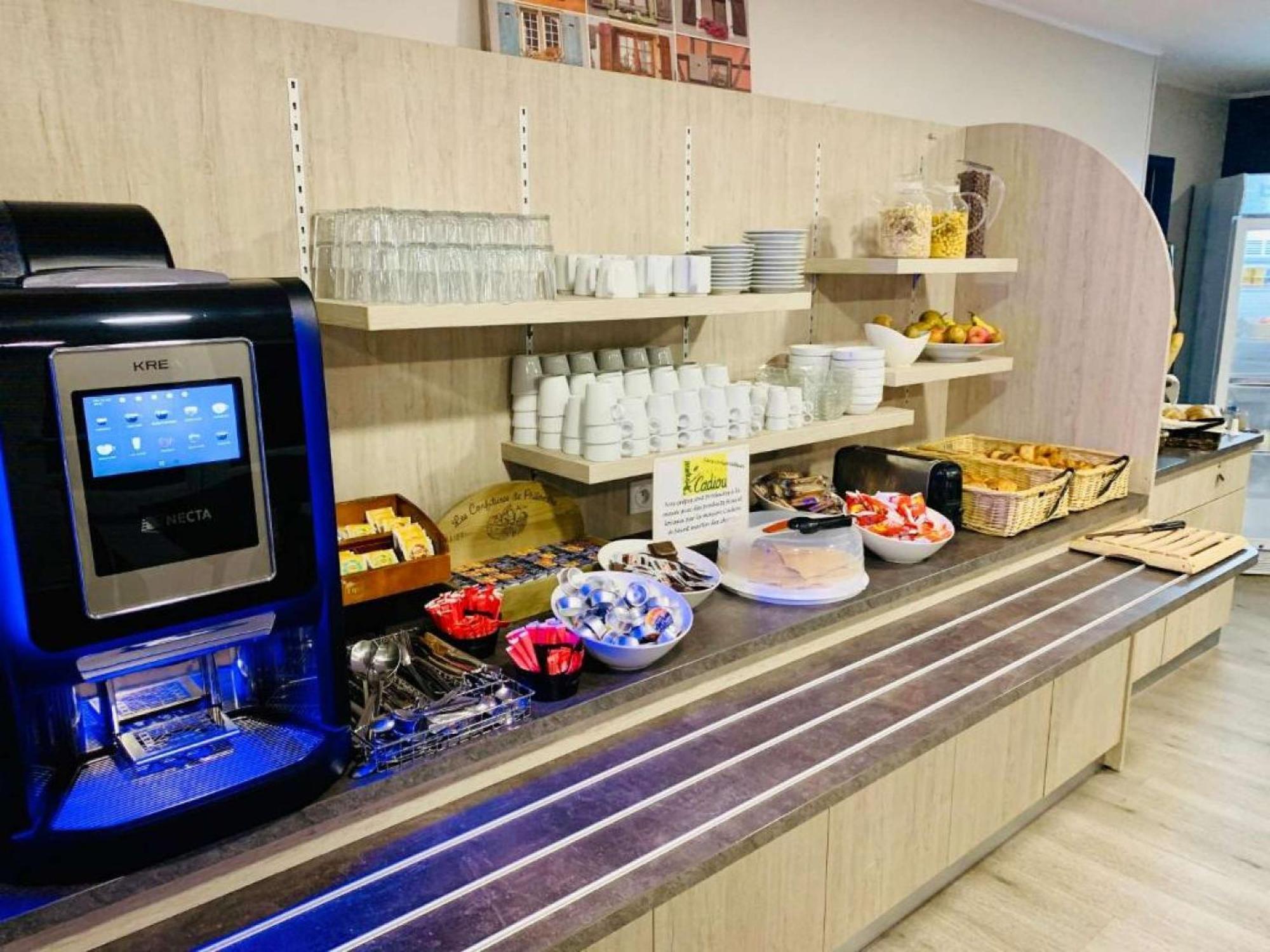 Saint-Martin-des-Champs  Brit Hotel Confort Morlaix מראה חיצוני תמונה