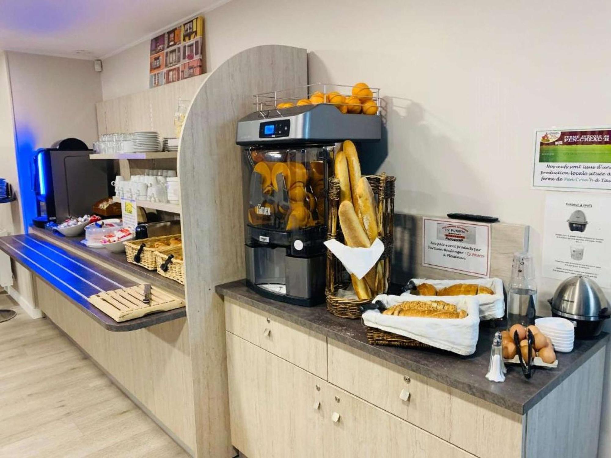 Saint-Martin-des-Champs  Brit Hotel Confort Morlaix מראה חיצוני תמונה
