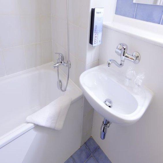 Saint-Martin-des-Champs  Brit Hotel Confort Morlaix מראה חיצוני תמונה