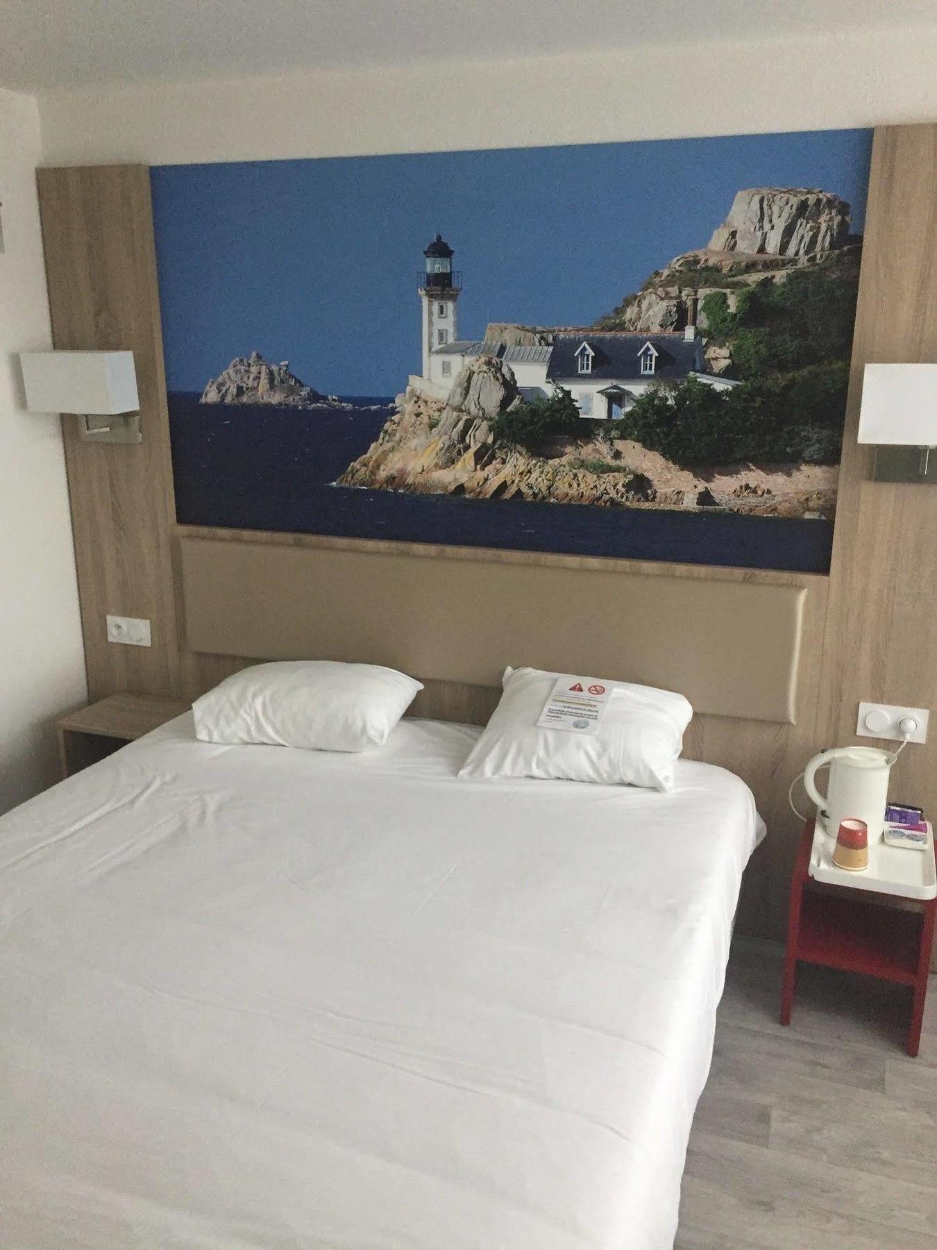 Saint-Martin-des-Champs  Brit Hotel Confort Morlaix מראה חיצוני תמונה